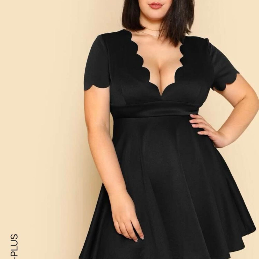 Black Dress mini with sleeves
